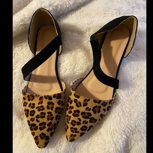 Black and leopard flats